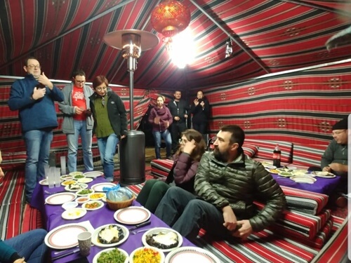 טרקטורוני נוף הורדים